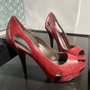 Guess high heels with platform size 6.5 women